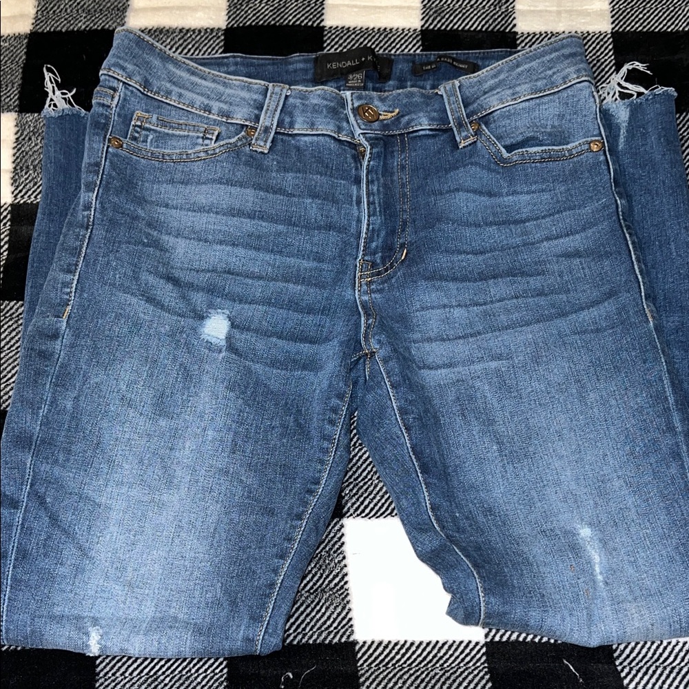 Kendall & Kylie Distressed Denim Skinny Jeans/Size 3(26)